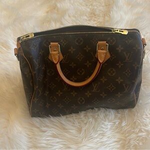Louis Vuitton Speedy 30 Monogram Bandouliere